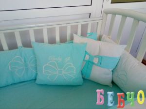 Бебешки спален комплект с бродерии от 10 части ПАНДЕЛКА