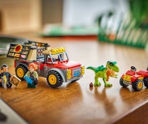 LEGO® Jurassic World Камион за транспортиране на млад тиранозавър рекс 77978