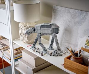 LEGO® Star Wars™ Оцелял имперски AT-AT™ с INT-4 75454 