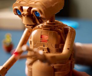 LEGO® Ideas E.T. the Extra-Terrestrial 21370 