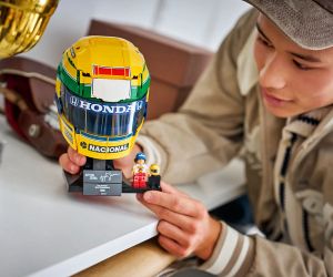 LEGO® Editions Каска на Айртон Сена 43024 