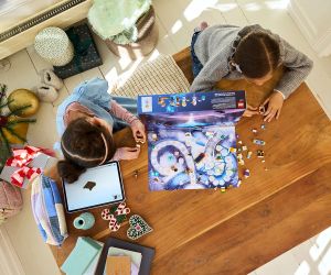 LEGO® Disney Коледен календар 2025 г. 43273 