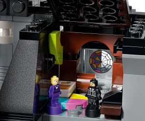 LEGO® Wednesday Академия Nevermore 76788 