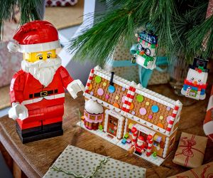 LEGO® Iconic Голяма минифигура на Дядо Коледа 40820