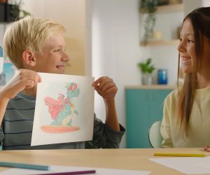 smART sketcher AI Умен проектор за рисуване