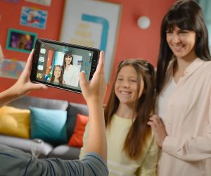 smART sketcher AI Умен проектор за рисуване